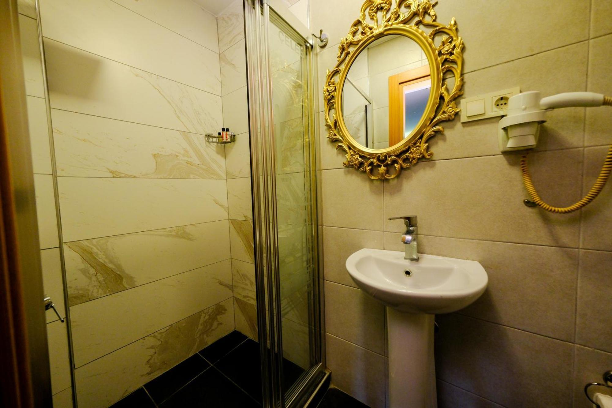 Taksim Celebi Suites Istanbul Eksteriør billede