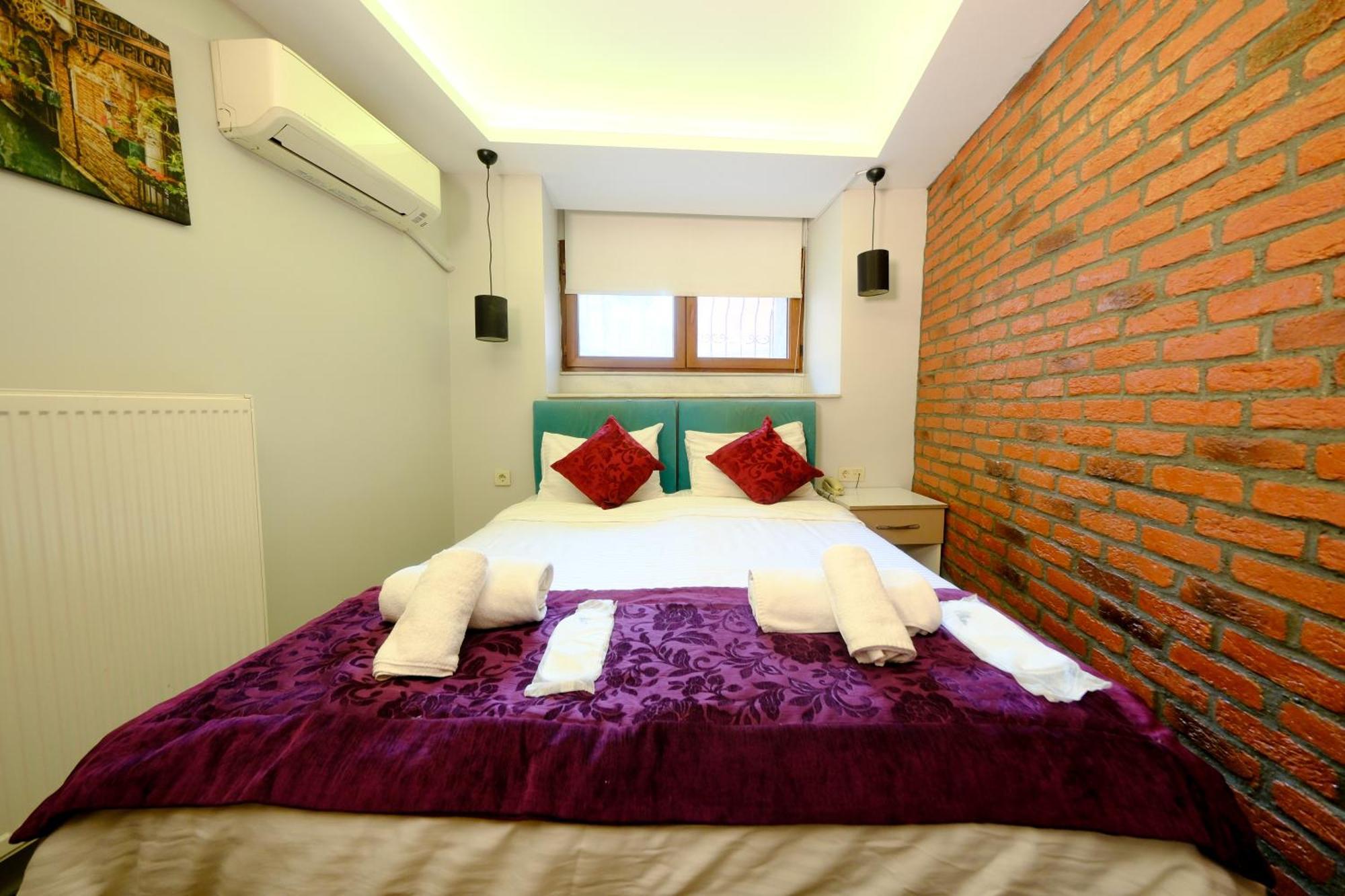 Taksim Celebi Suites Istanbul Eksteriør billede
